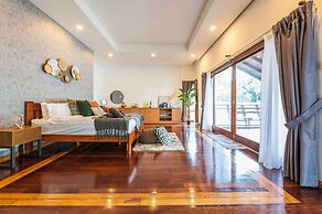 30Pax 5BR Luxurious 57ft Pool KL