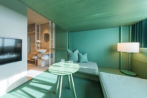 toggle hotel suidobashi TOKYO