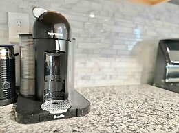 The Elliott Hotel at Highland Park