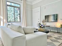 The Elliott Hotel at Highland Park