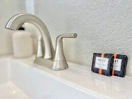 The Elliott Hotel at Highland Park