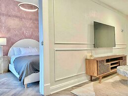 The Elliott Hotel at Highland Park