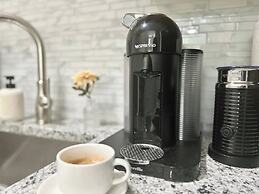 The Elliott Hotel at Highland Park