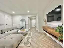 The Elliott Hotel at Highland Park