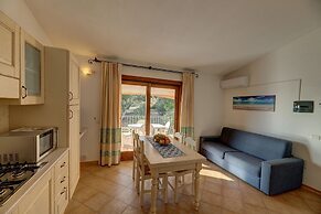 The Fantastic Residenza Badus-1 Bedroom Apartment Sleeps 4 -seaview-no