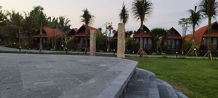 Room-love Without Boundaries