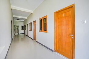 Super OYO 90210 Kenari House Syariah