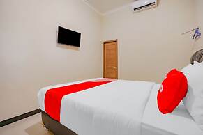 Super OYO 90210 Kenari House Syariah