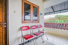 Super OYO 90210 Kenari House Syariah