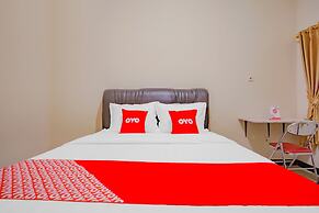 Super OYO 90210 Kenari House Syariah