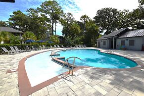 2 Bedrooms at Brigantine Quarters 264 - Flat-bottom Floor,