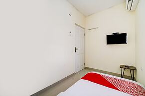 Super OYO 90778 River inn Malioboro