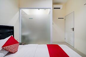 Super OYO 90778 River inn Malioboro