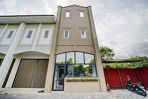 Super OYO 90778 River inn Malioboro