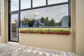 Super OYO 90778 River inn Malioboro