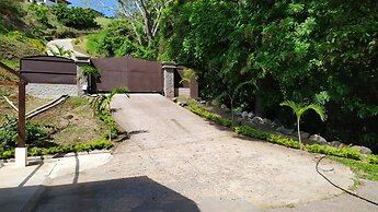 Journeys End-stunning Views In Gated Community