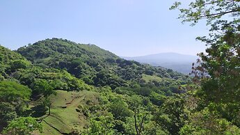 Journeys End-stunning Views In Gated Community