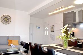 Panoramic View Apartment Marijane