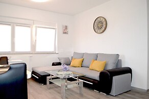 Panoramic View Apartment Marijane