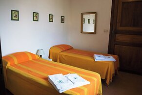 Two-bedroom Apartment for 4