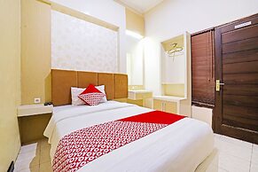 OYO 91342 Tatti Inn Syariah