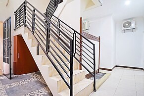 OYO 91342 Tatti Inn Syariah