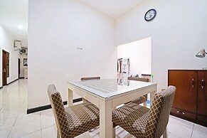 OYO 91342 Tatti Inn Syariah