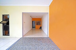 OYO 91342 Tatti Inn Syariah