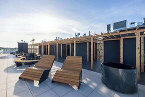 Polanki Aqua by Renters Prestige