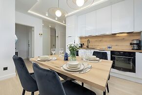 Polanki Aqua by Renters Prestige