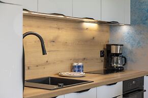 Polanki Aqua by Renters Prestige