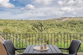 Elegant Residence Ea Bianca Studio Sleeps 2 Num0604