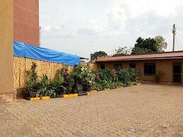 Mbale Emperor's Motel
