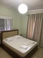 Breeze Cuddling Your Holidays