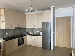 Breeze Cuddling Your Holidays