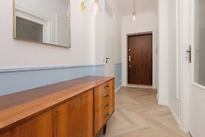 Art Deco Apartment Warsaw by Renters