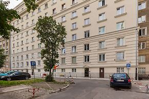 Art Deco Apartment Warsaw by Renters