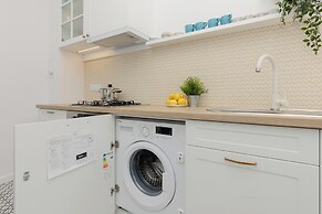 Art Deco Apartment Warsaw by Renters
