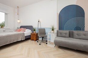 Art Deco Apartment Warsaw by Renters