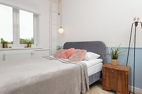 Art Deco Apartment Warsaw by Renters