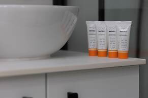 Art Deco Apartment Warsaw by Renters