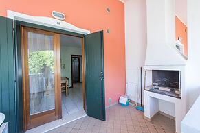 Modern Apartment With Terrace and Fireplace