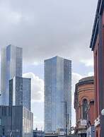 Luxury Apartment Canal View Castlefield - Parking