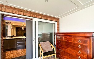 Beautiful Detached Villa - Jacuzzi Bath - Parking