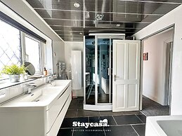 Beautiful Detached Villa - Jacuzzi Bath - Parking