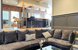 Beautiful Detached Villa - Jacuzzi Bath - Parking