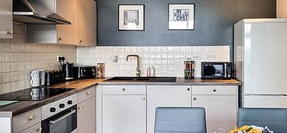 Luxury Spacious City Centre Apartment Amazing View