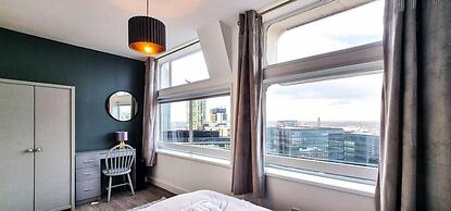 Luxury Spacious City Centre Apartment Amazing View