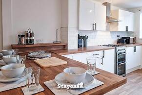 White Cozy House With Pool Table Game Room