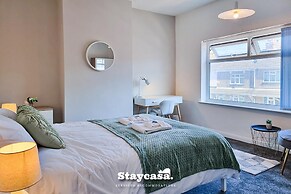 White Cozy House With Pool Table Game Room